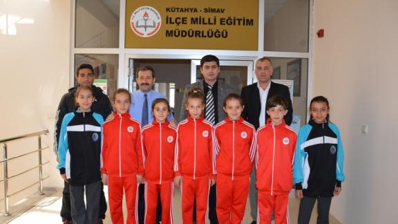 Osmanbey Ortaokulu Küçük Kızlar Puanlı Atletizm il birincisi oldu.