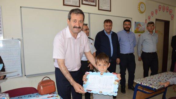 2017-2018 Eğitim Öğretim Yılı yıl sonu karne dağıtım töreni, İlçemiz Dağardı İlkokulu´nda gerçekleştirildi.
